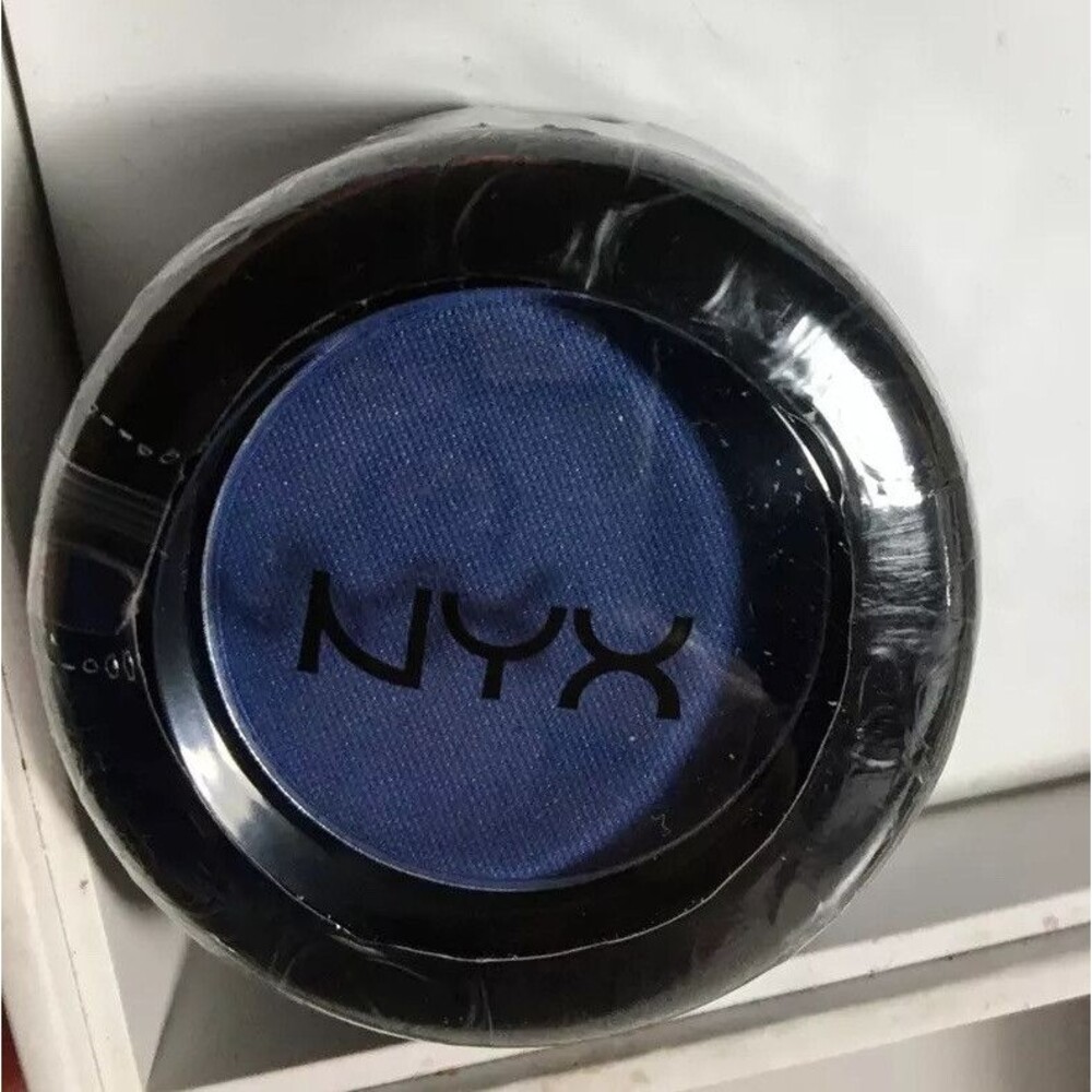 Nude Matte Shadow NMS03 - IN THE BUFF NYX Cosmetics Brand New Sealed  Blue